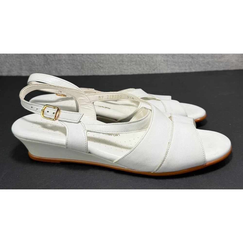 SAS Wedge Sandals Womens 9.5 N White Leather Tripad Comfort Slingback B9 219290